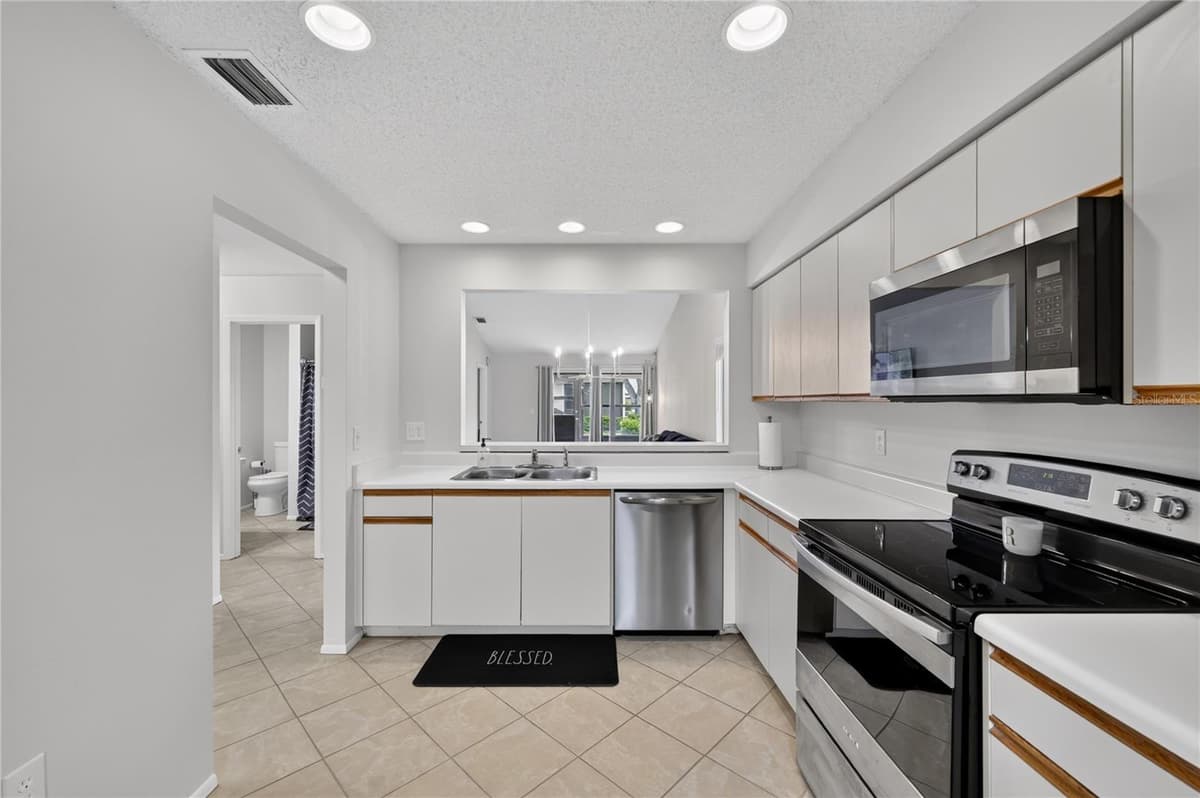 2707 60TH AVENUE TERRACE — photo 14 of 40