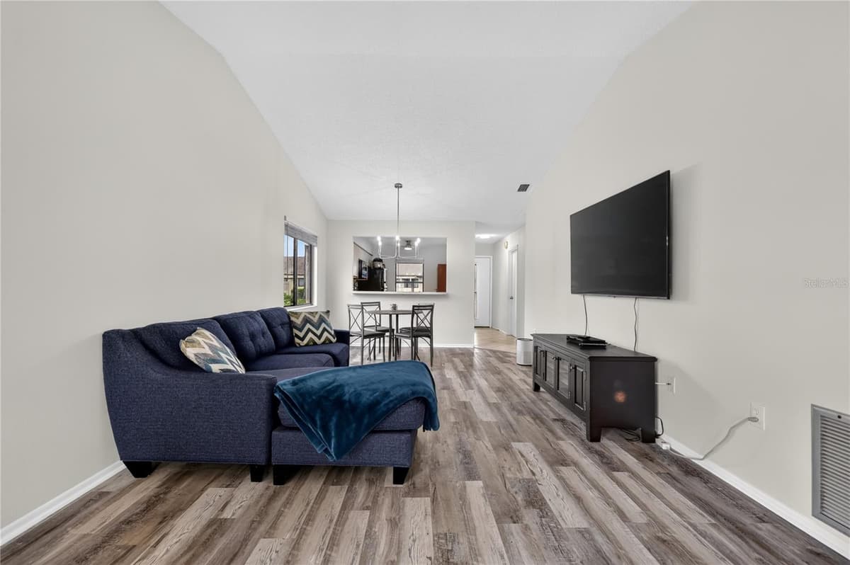 2707 60TH AVENUE TERRACE — photo 18 of 40