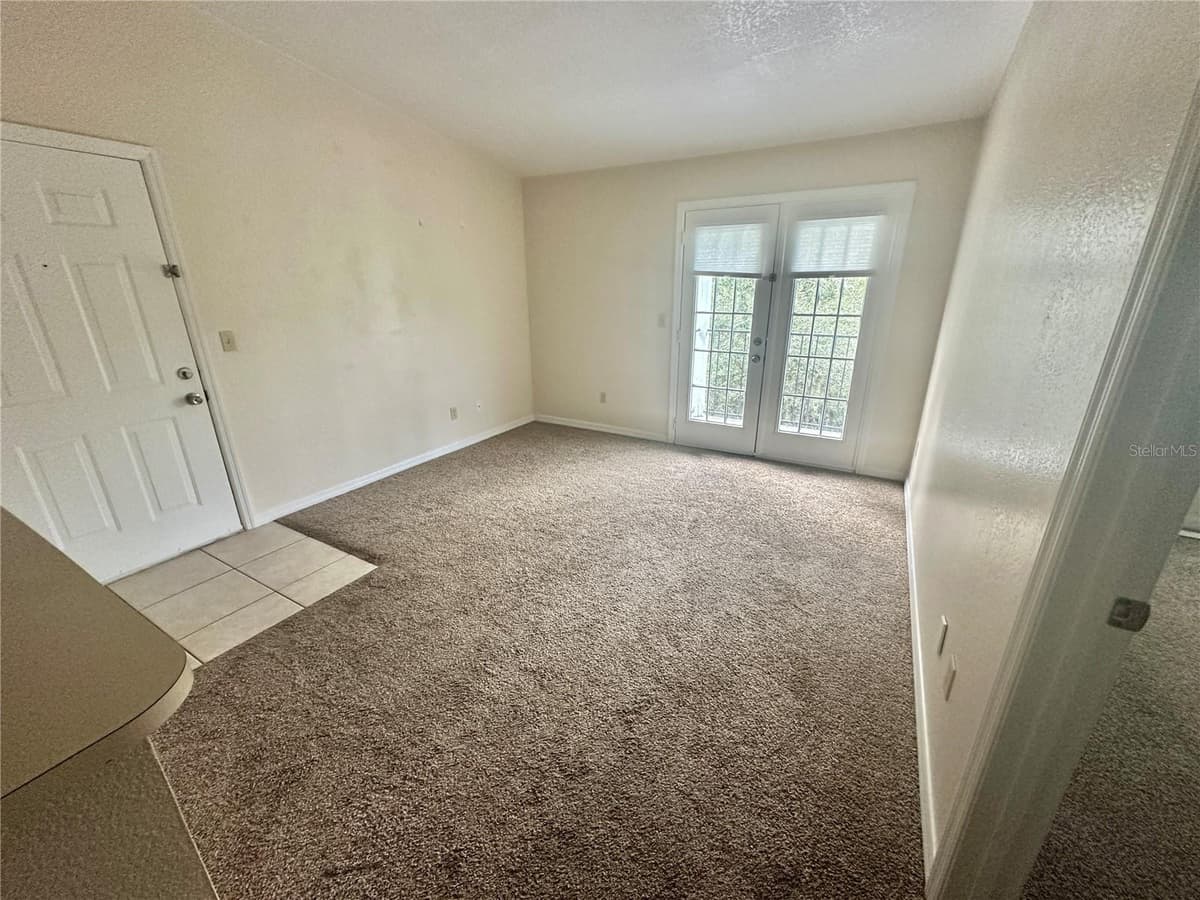 2550 ALAFAYA TRAIL — photo 4 of 16