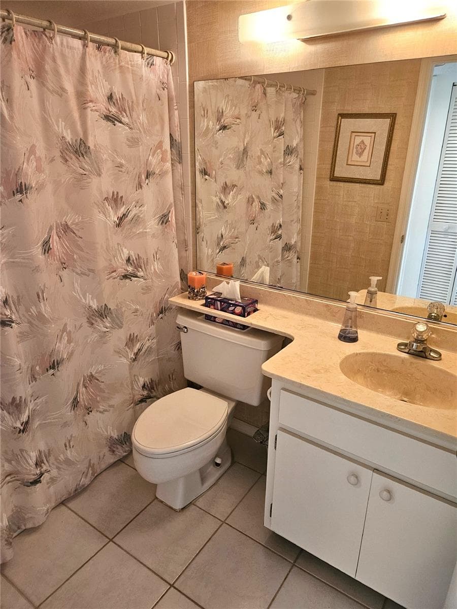 418 CERROMAR COURT — photo 20 of 32