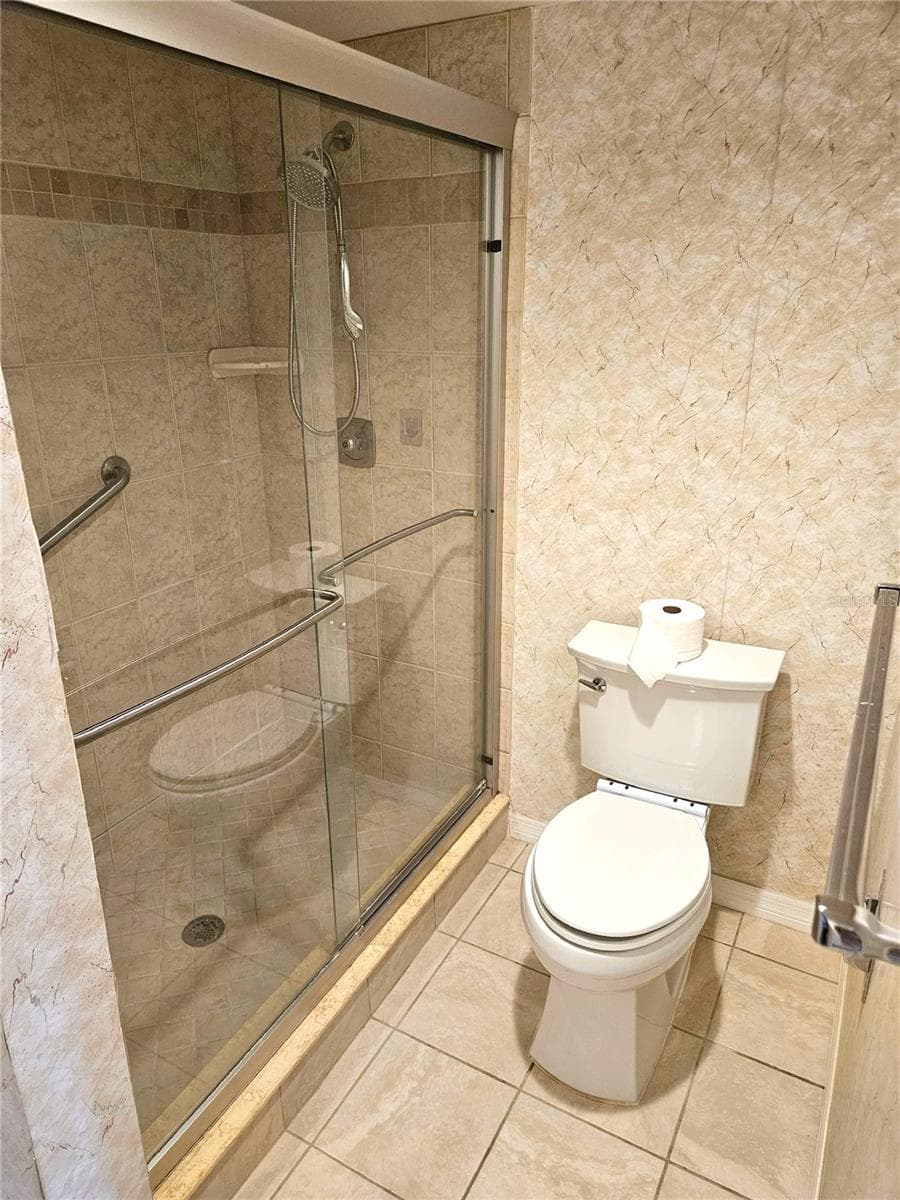 418 CERROMAR COURT — photo 29 of 32