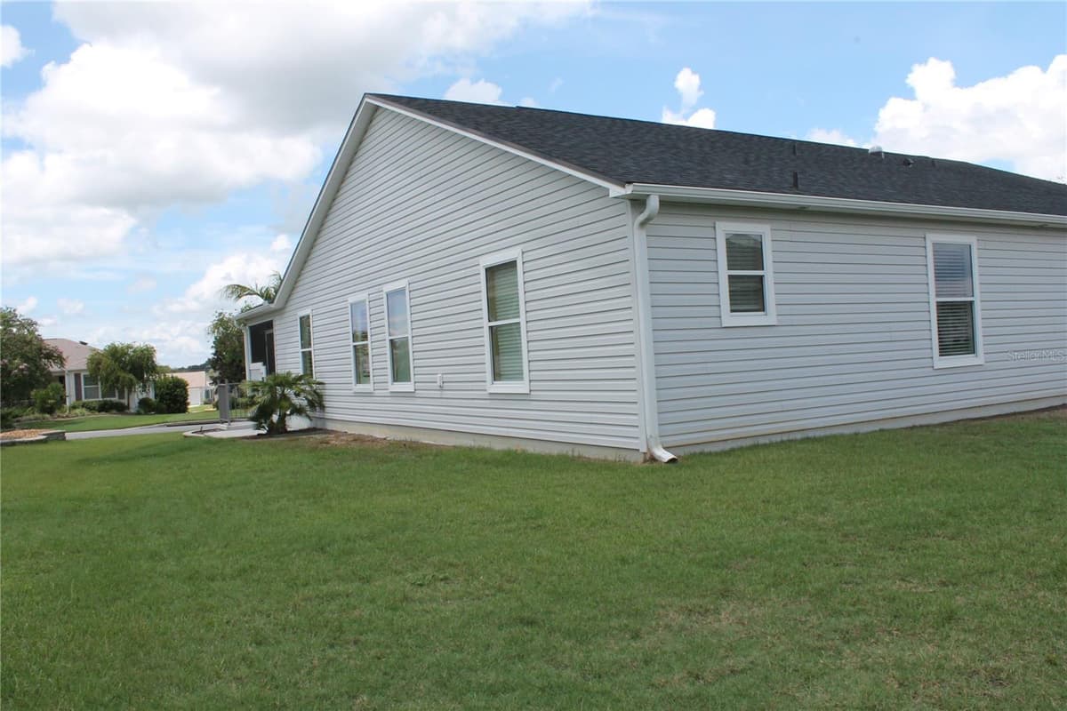 2440 KATE HILL STREET — photo 3 of 28