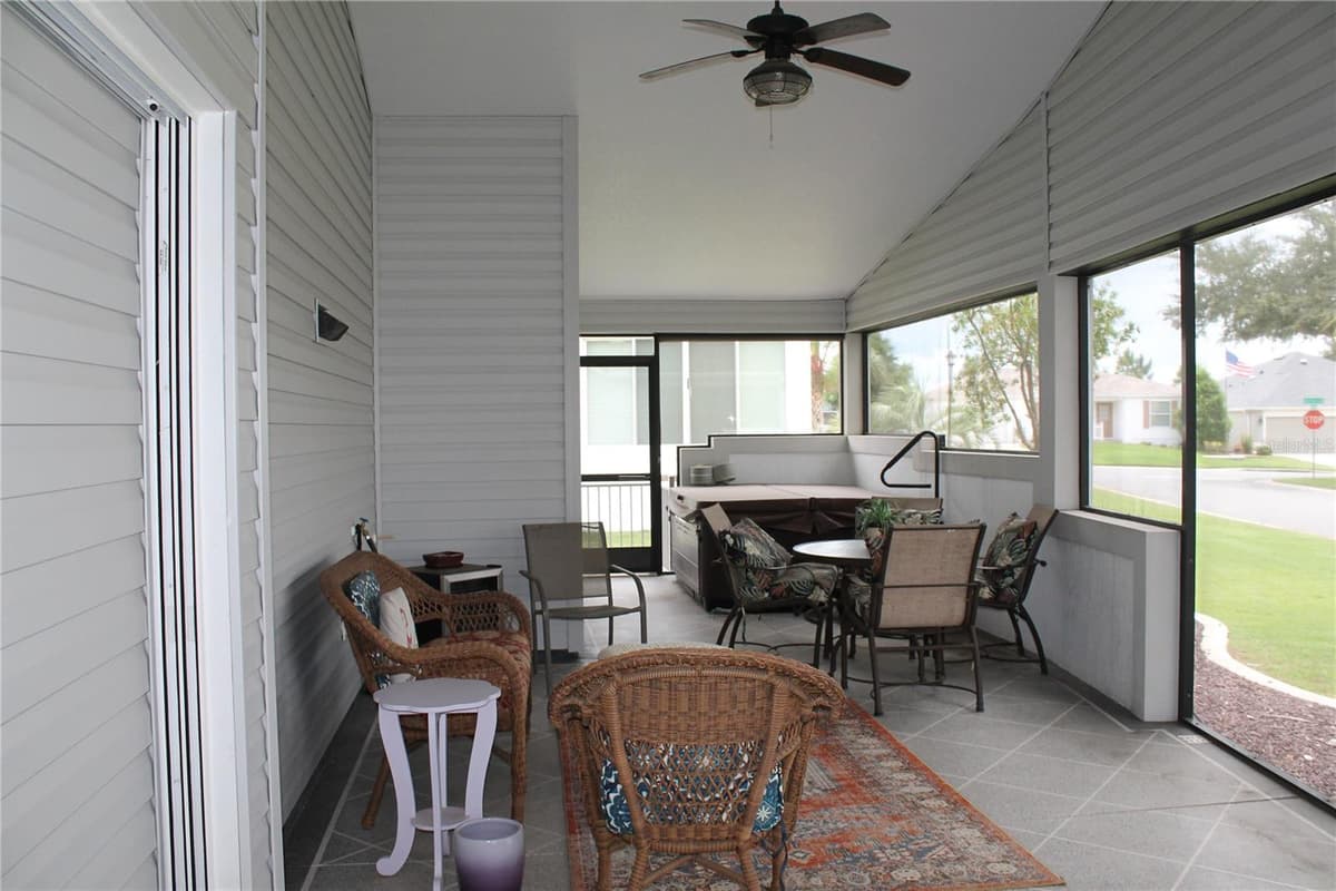 2440 KATE HILL STREET — photo 11 of 28