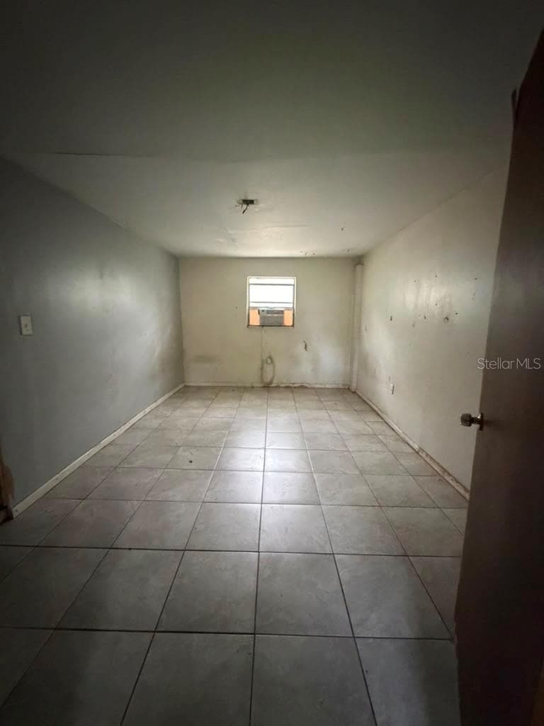 9314 MANGO STREET — photo 7 of 26