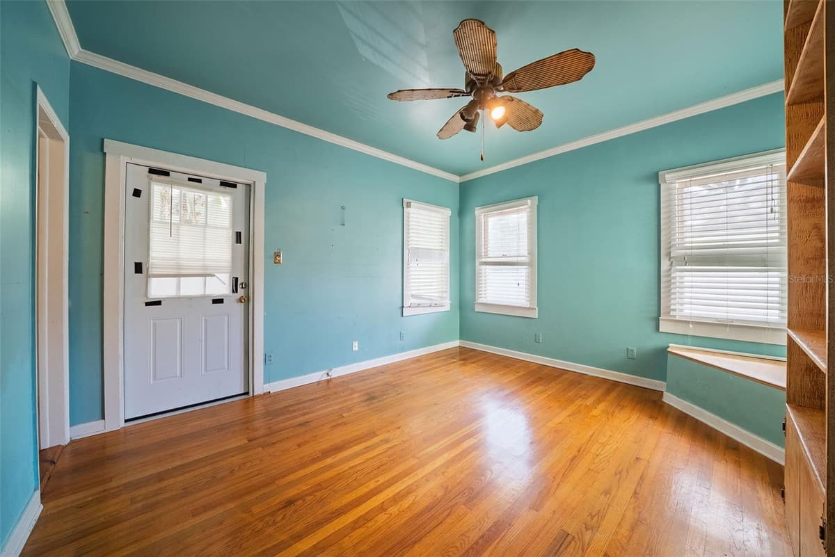 813 GREENWOOD STREET — photo 13 of 40