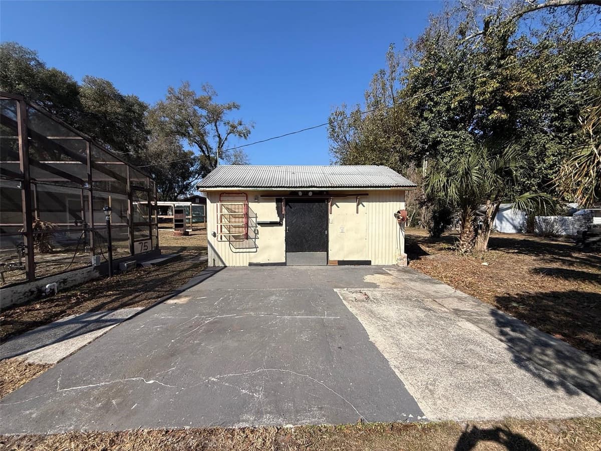 4404 ARECA PALM DRIVE — photo 14 of 16