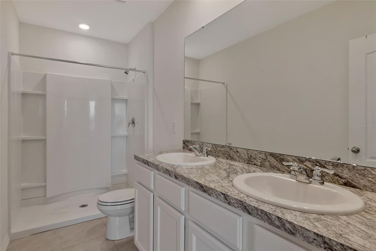1089 BLUE JAY DRIVE — photo 20 of 38