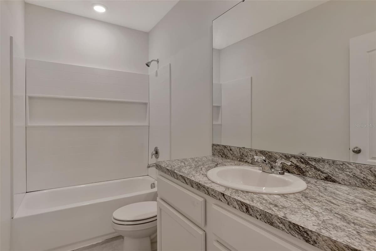 1089 BLUE JAY DRIVE — photo 19 of 38