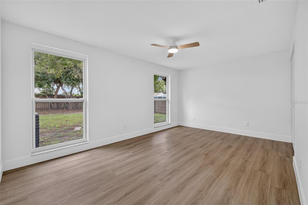 9001 ARNDALE CIRCLE — photo 27 of 33