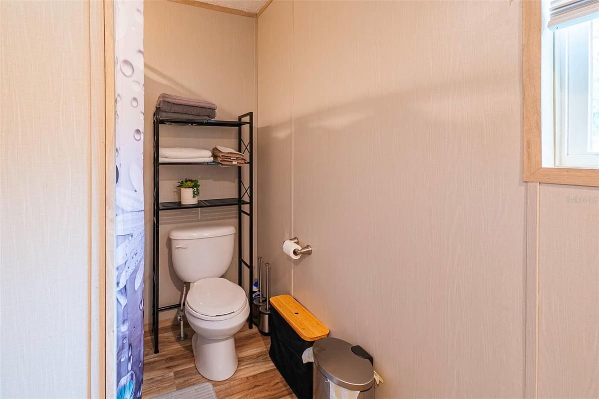 6556 LIMA AVENUE — photo 19 of 24