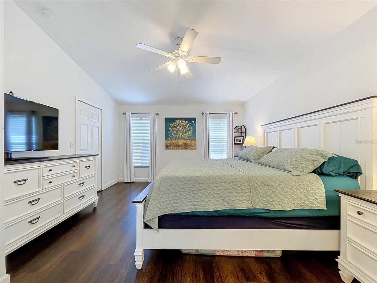 7710 CARRIAGE POINTE DRIVE — photo 18 of 44