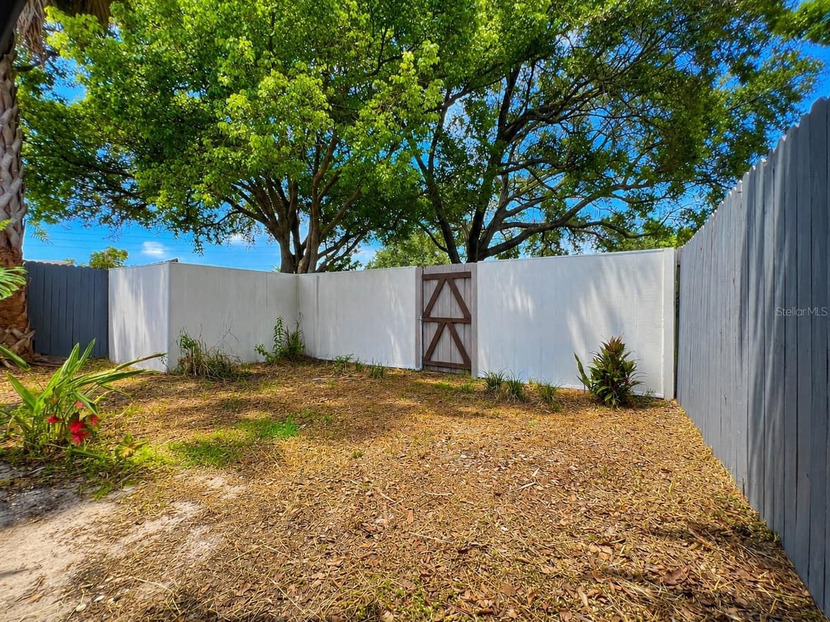 2653 CAYMAN WAY — photo 23 of 32