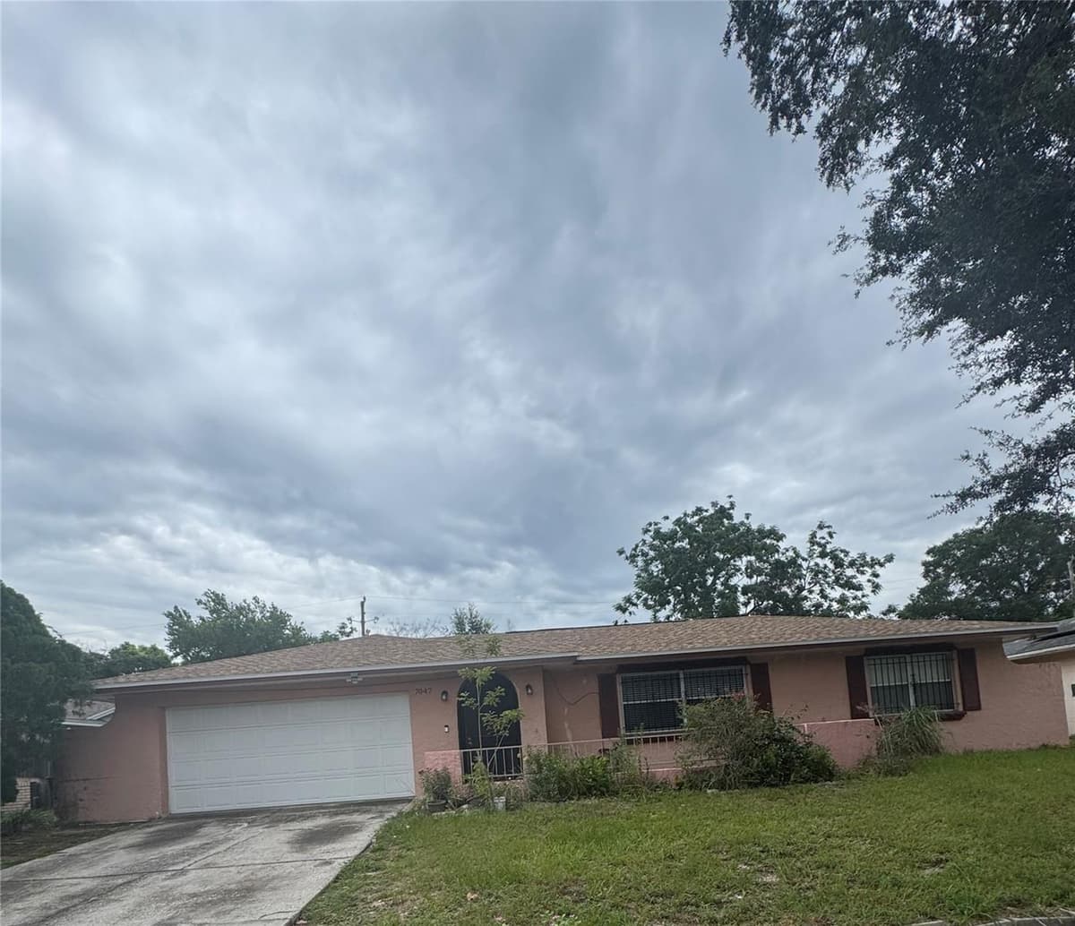 7047 PLUMWOOD COURT — photo 11 of 11