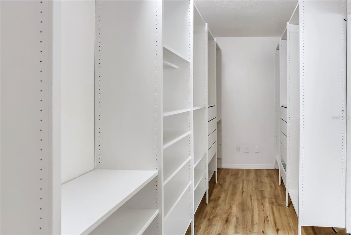 1107 COVINGTON STREET — photo 13 of 27