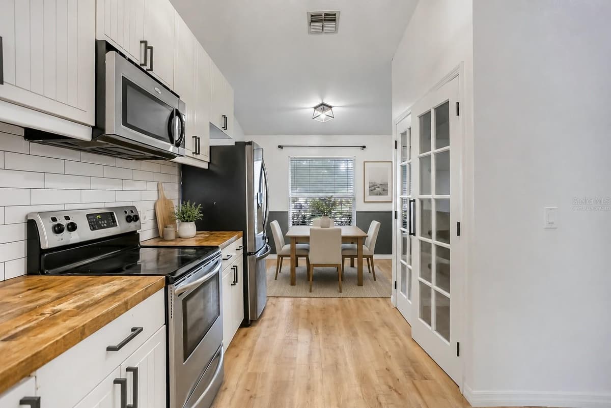 1107 COVINGTON STREET — photo 5 of 27