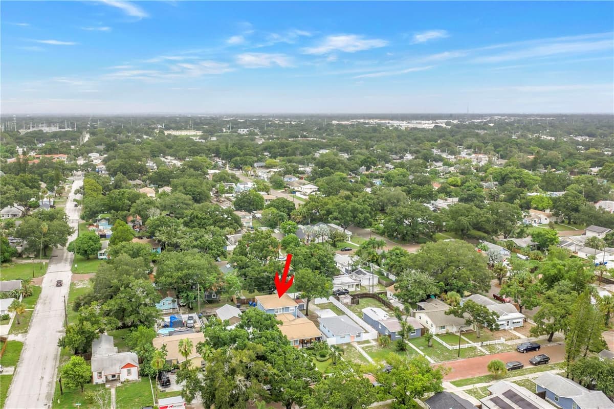 3935 BURLINGTON AVENUE — photo 56 of 67