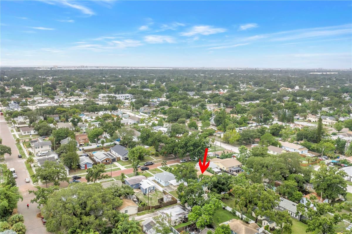 3935 BURLINGTON AVENUE — photo 59 of 67