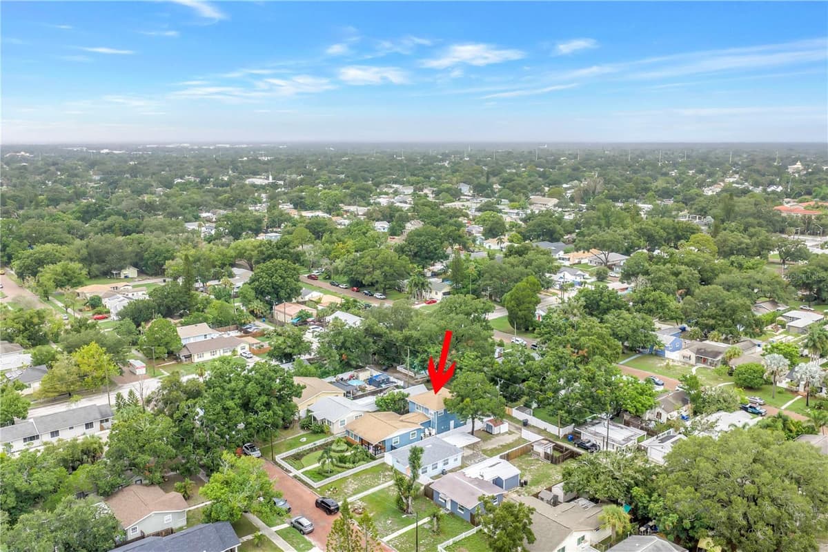3935 BURLINGTON AVENUE — photo 55 of 67