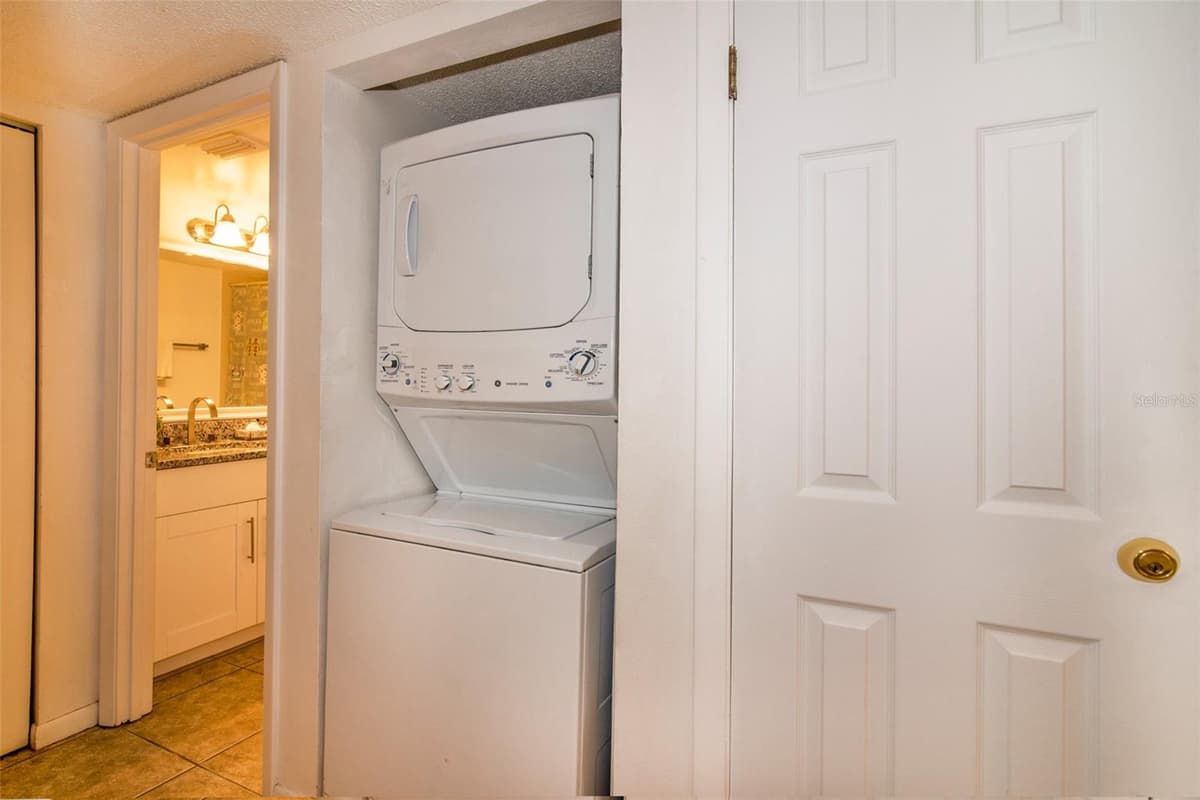 4601 46TH STREET COURT — photo 5 of 24