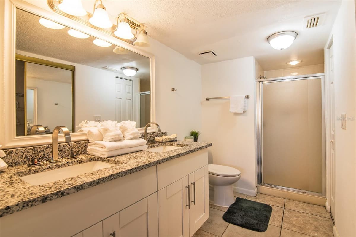 4601 46TH STREET COURT — photo 7 of 24