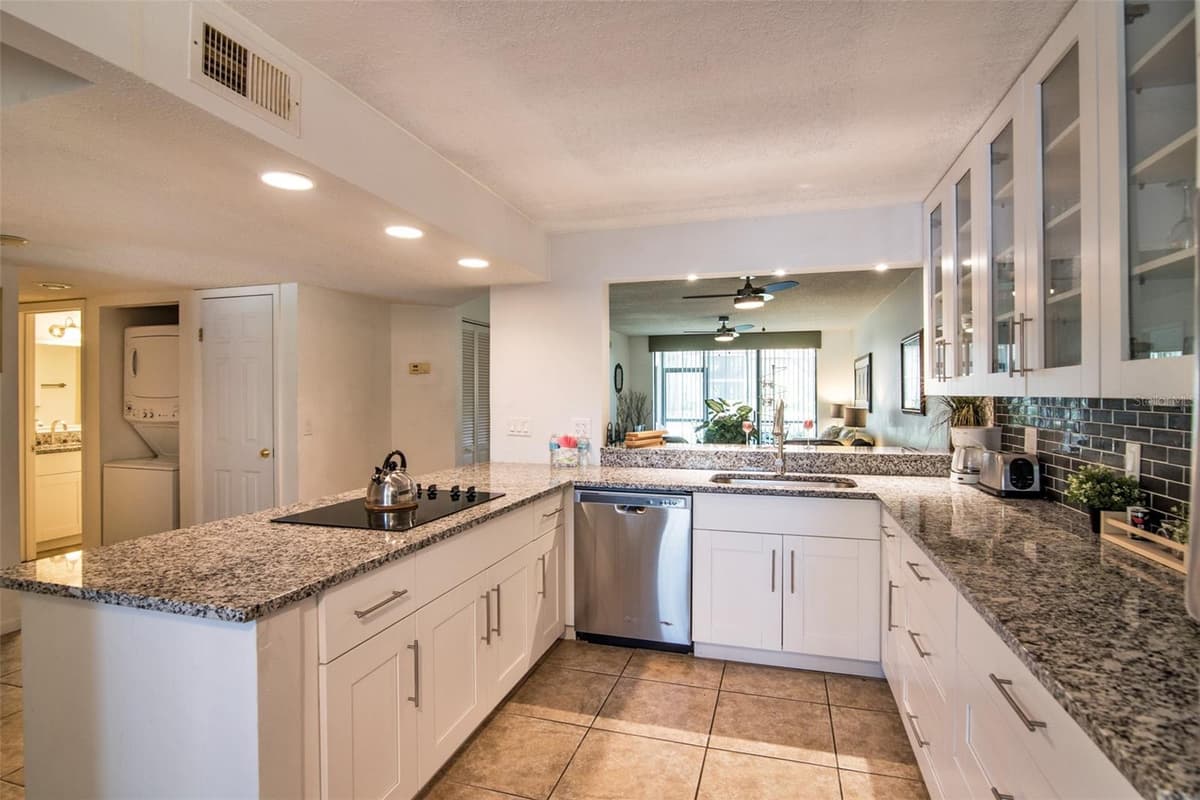 4601 46TH STREET COURT — photo 13 of 24