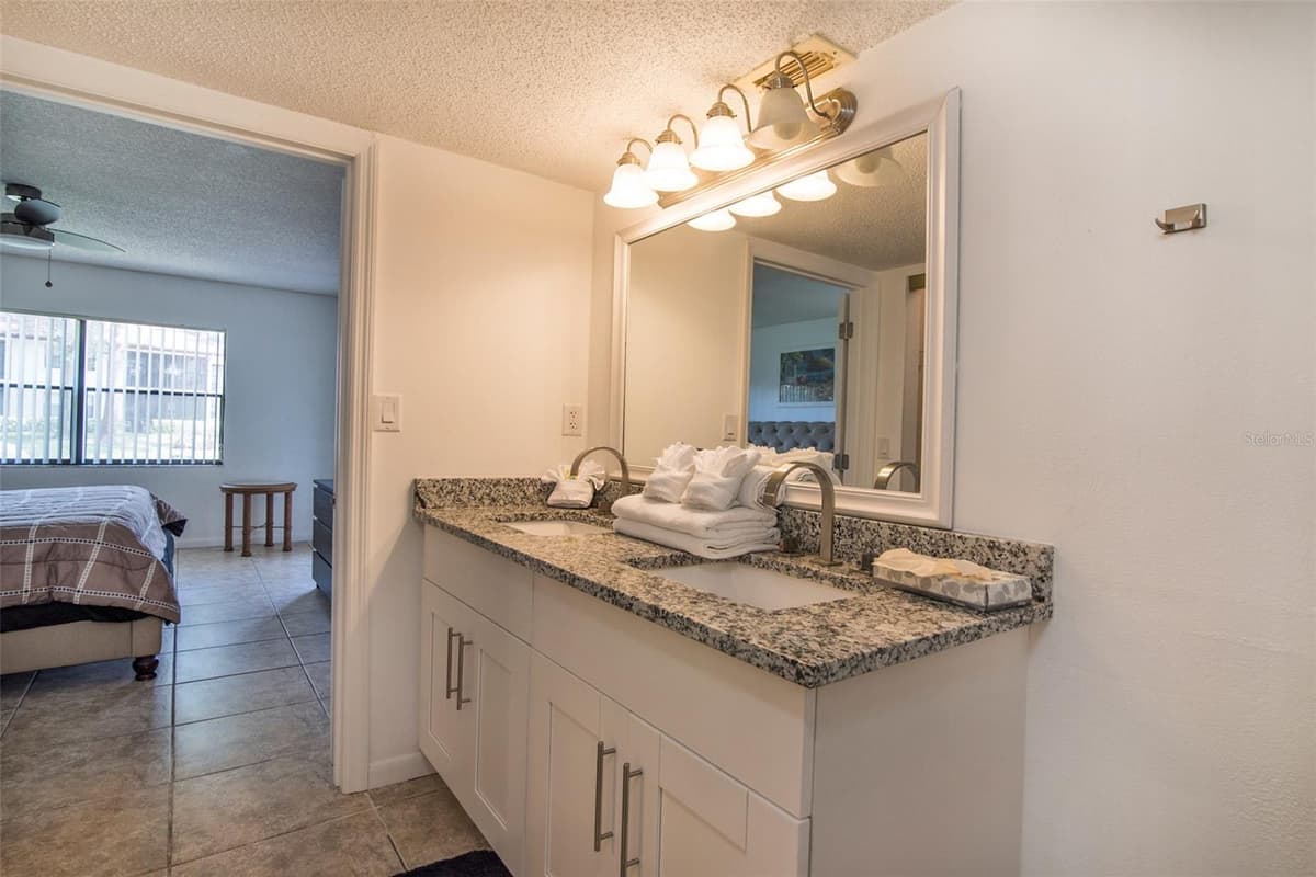 4601 46TH STREET COURT — photo 6 of 24
