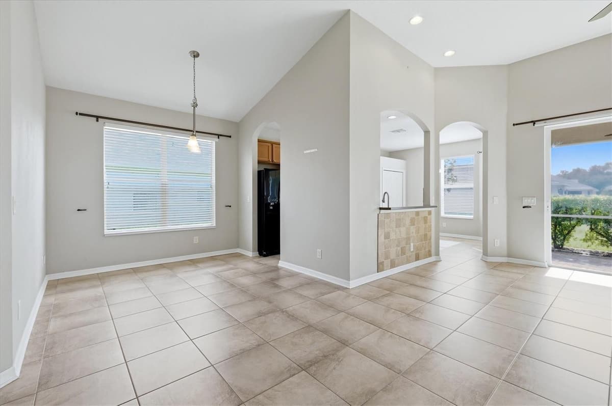 7117 50TH AVENUE CIRCLE — photo 14 of 40