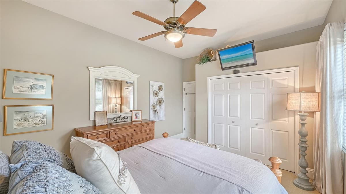 6682 SAINT JAMES CROSSING — photo 30 of 97