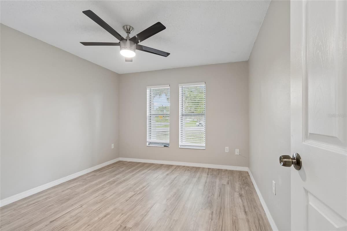 7949 KNIGHT DRIVE — photo 26 of 31