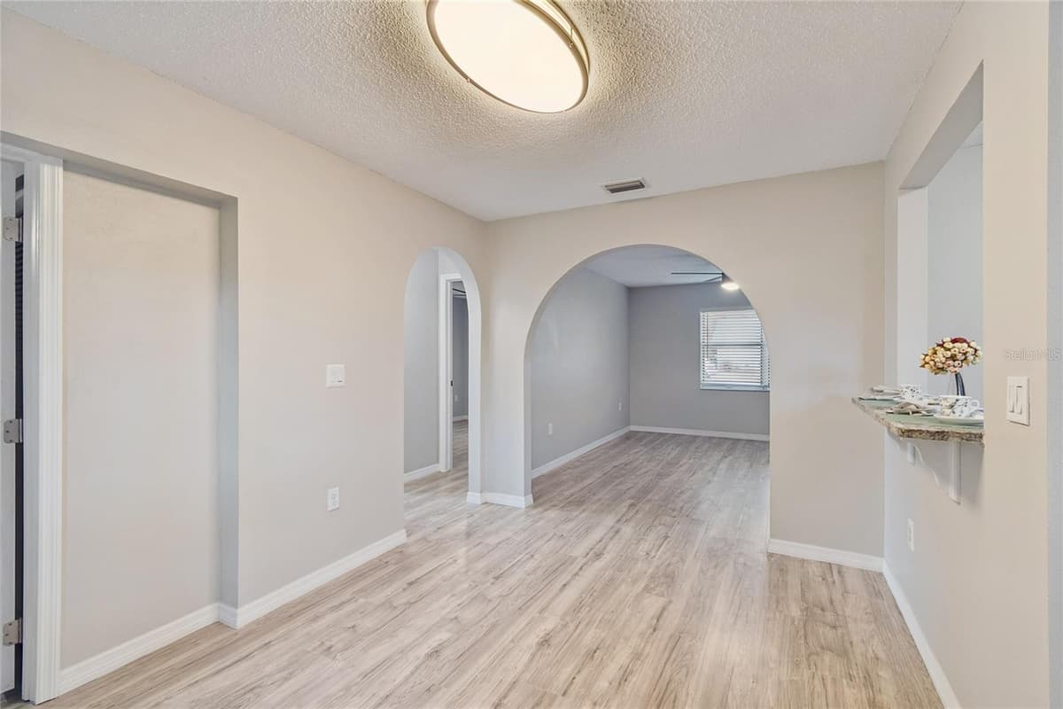 7949 KNIGHT DRIVE — photo 12 of 31