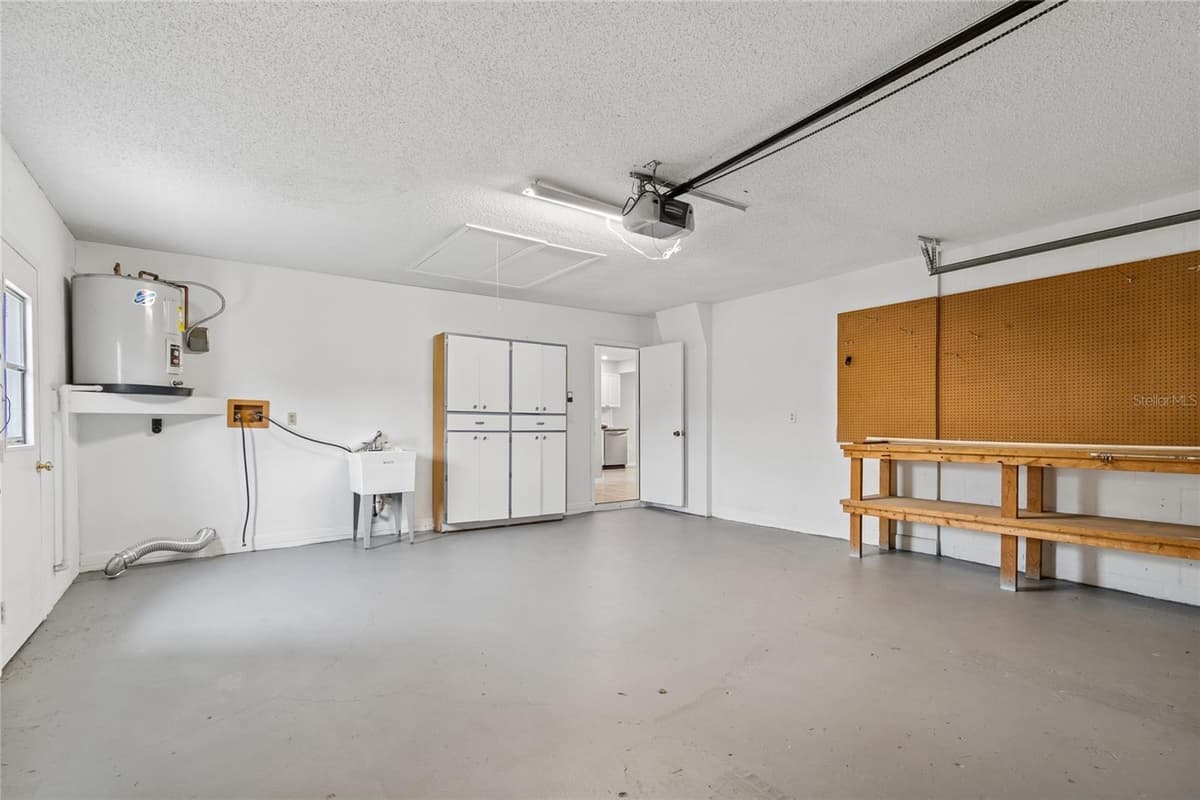 7949 KNIGHT DRIVE — photo 29 of 31