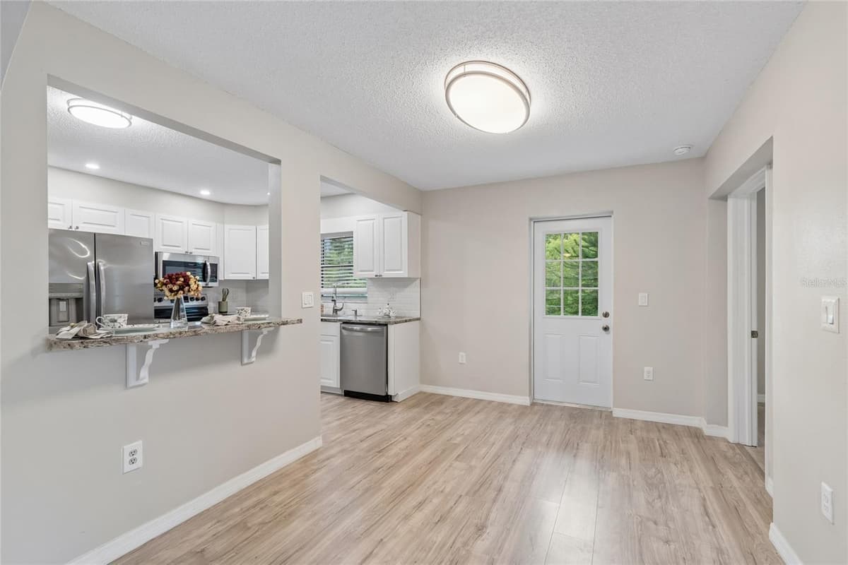 7949 KNIGHT DRIVE — photo 13 of 31