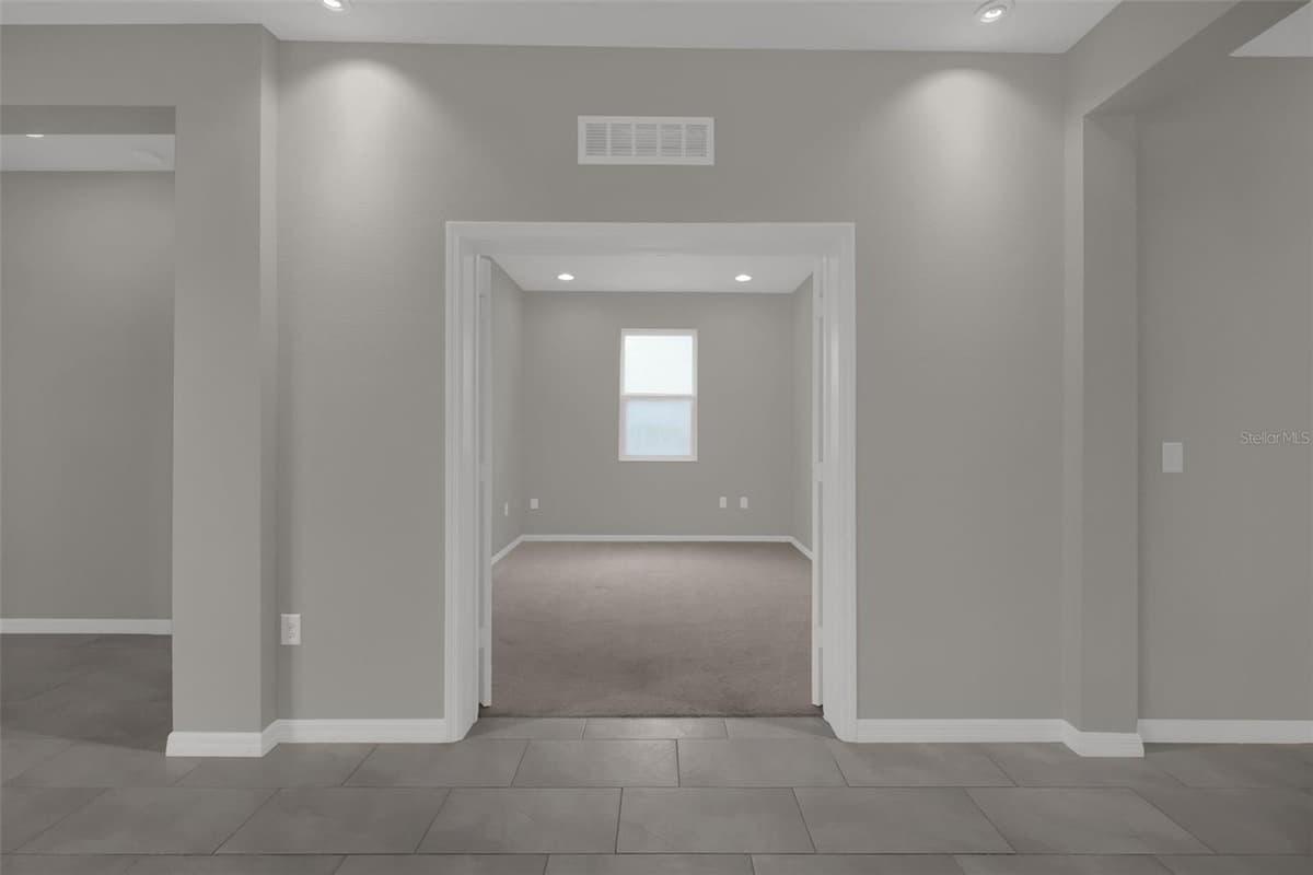 12112 CARSON DRIVE — photo 13 of 31