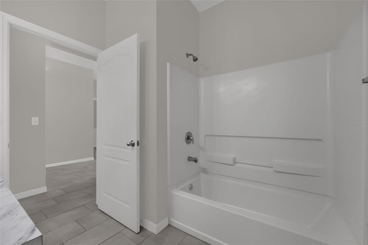 12112 CARSON DRIVE — photo 24 of 31