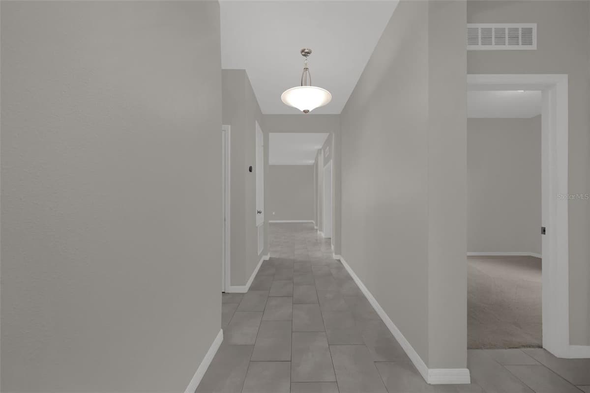 12112 CARSON DRIVE — photo 15 of 31