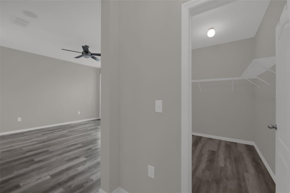 12112 CARSON DRIVE — photo 9 of 31