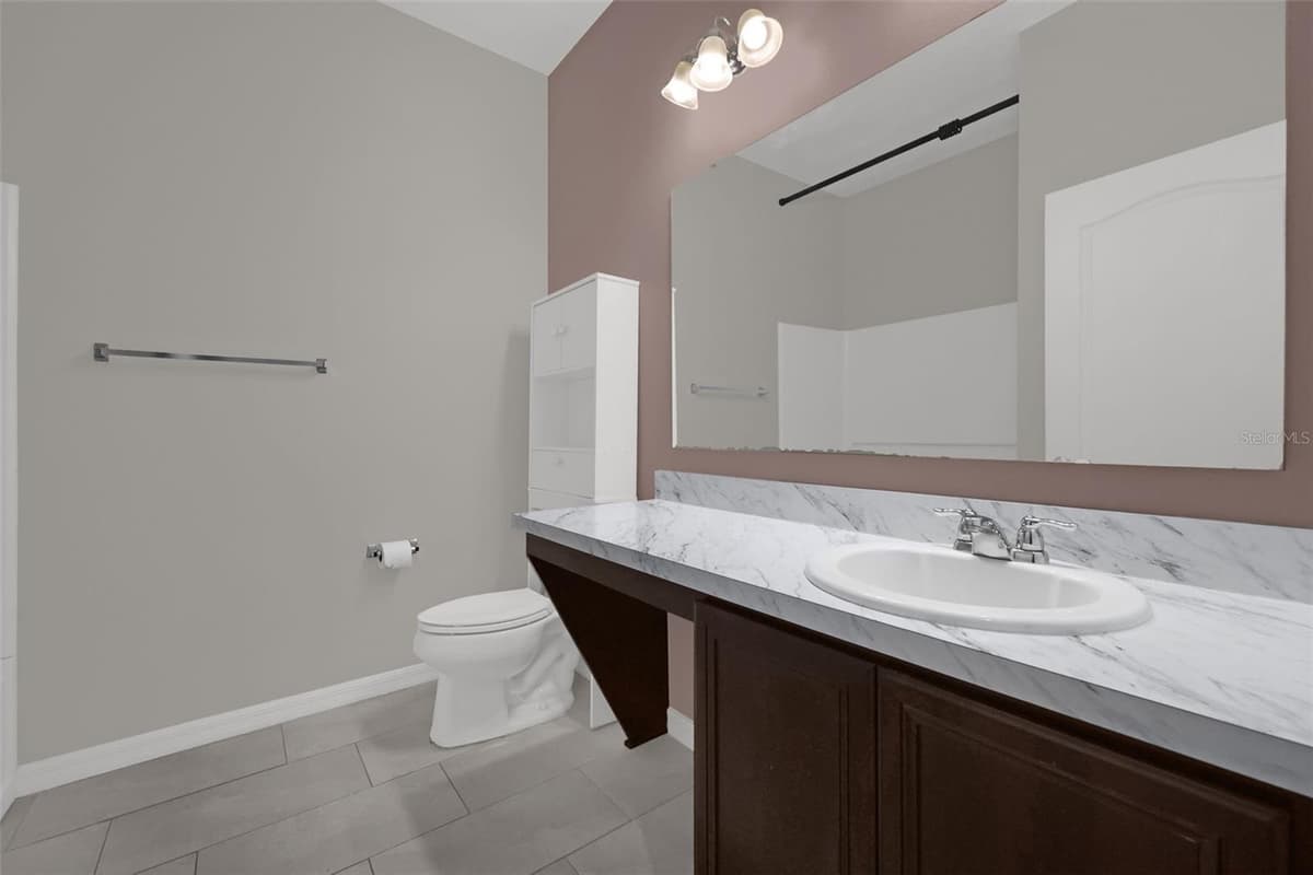 12112 CARSON DRIVE — photo 23 of 31