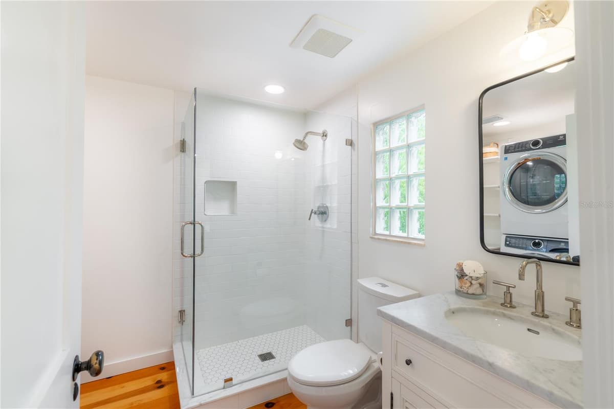 3001 51ST STREET — photo 10 of 33