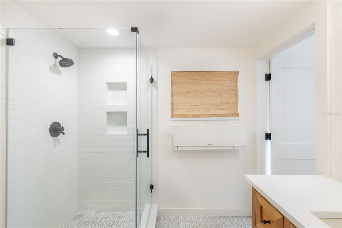 3001 51ST STREET — photo 17 of 33