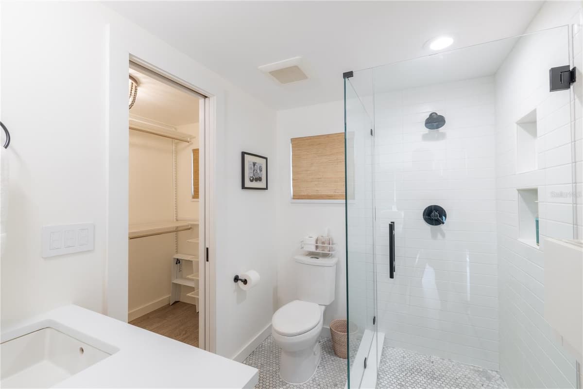 3001 51ST STREET — photo 16 of 33