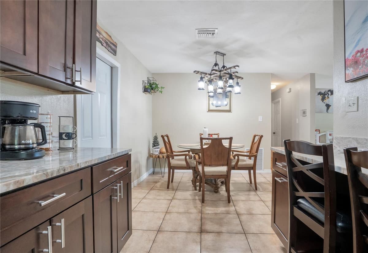 4325 CASSIUS STREET — photo 14 of 27