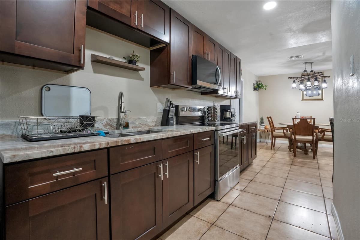 4325 CASSIUS STREET — photo 13 of 27