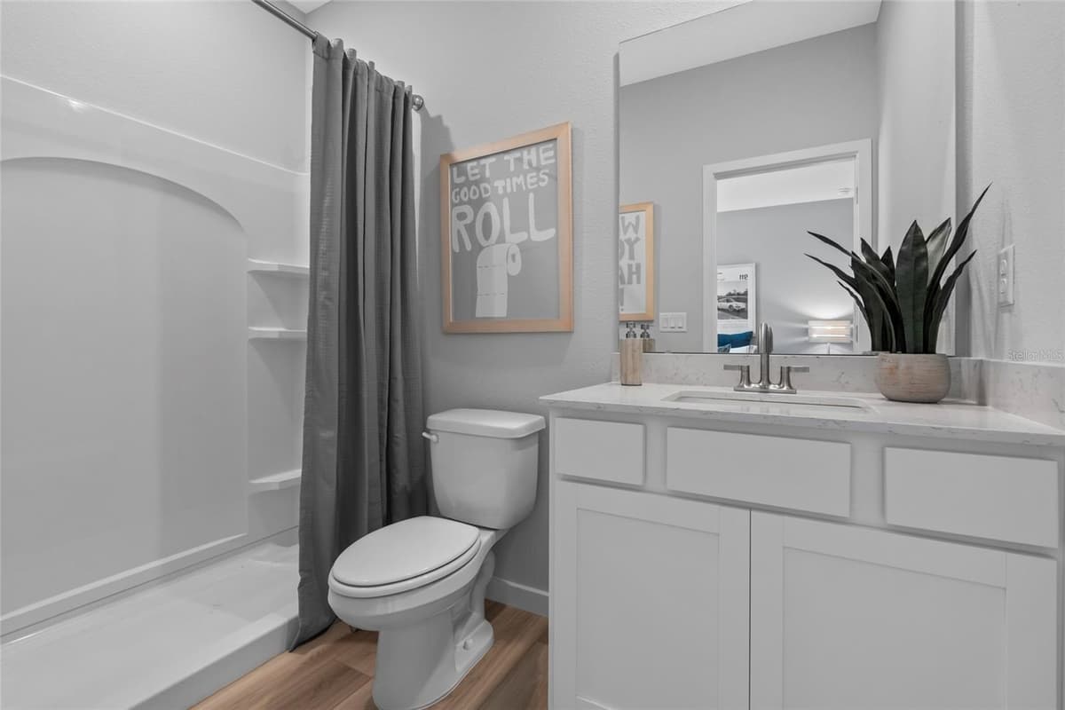 26 PERSEUS AVENUE — photo 15 of 26