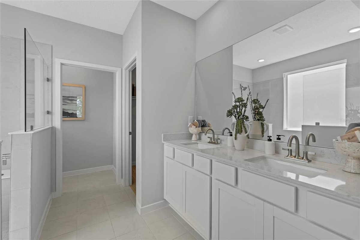 26 PERSEUS AVENUE — photo 21 of 26