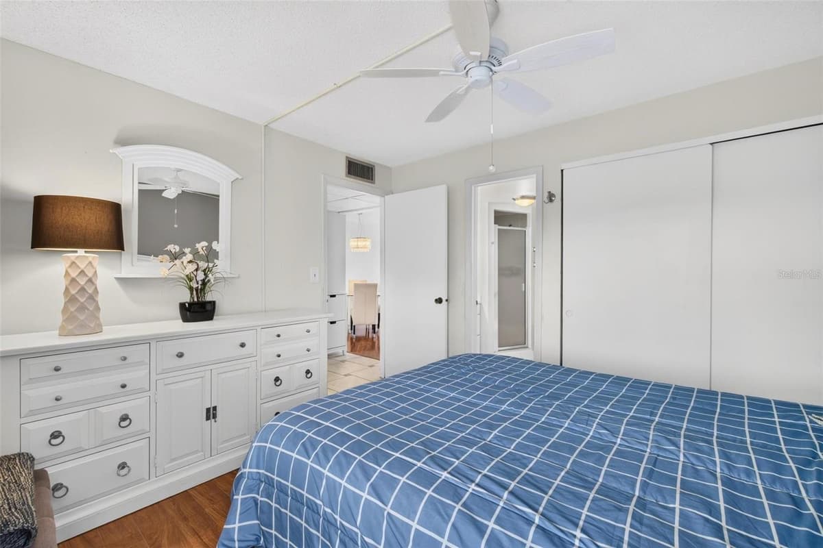 14130 ROSEMARY LANE — photo 16 of 38
