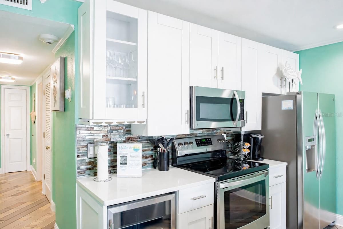 2506 ROCKY POINT DRIVE — photo 6 of 15