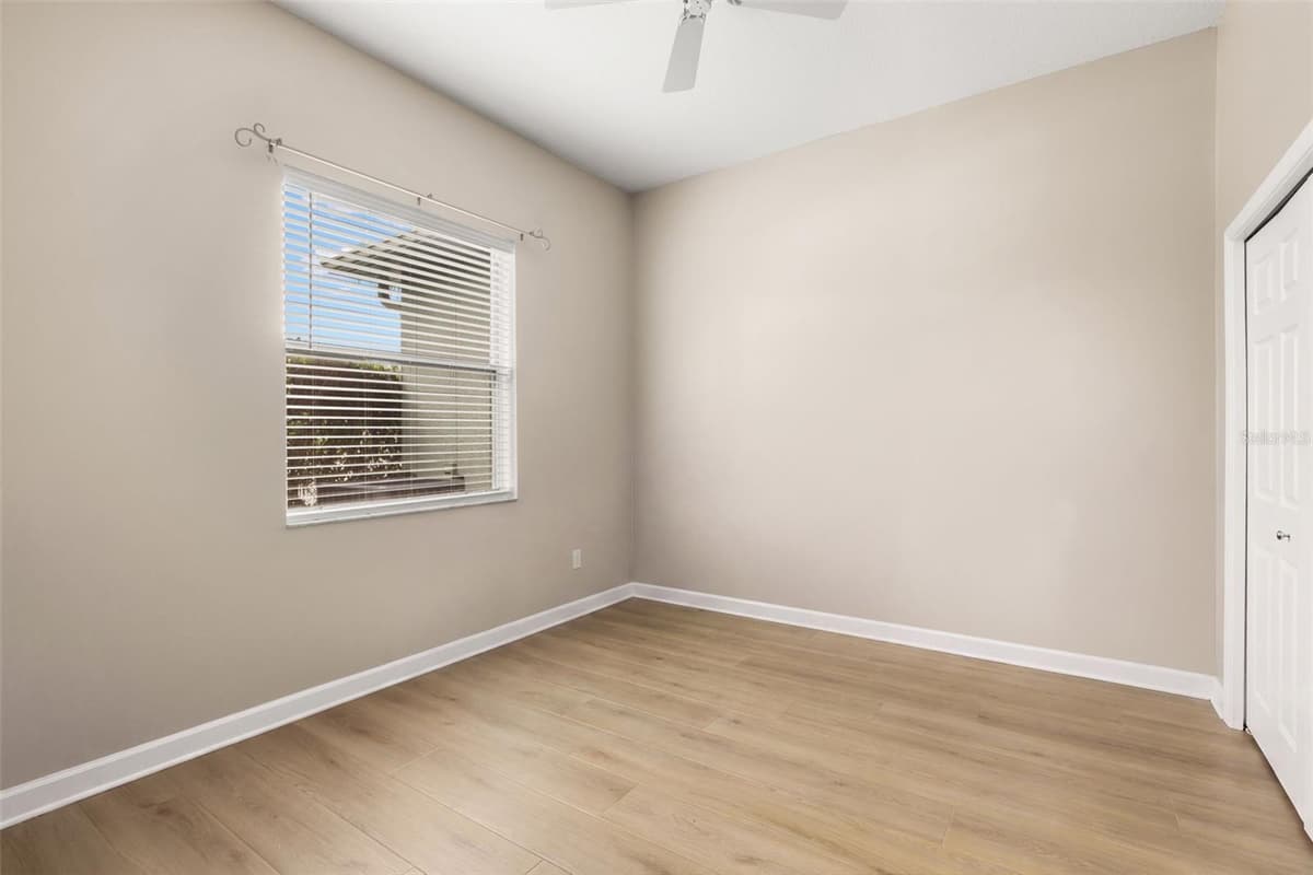 5501 STAG THICKET LANE — photo 33 of 58