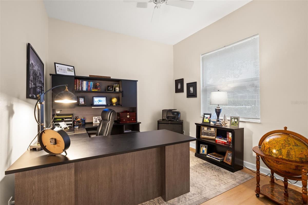 5501 STAG THICKET LANE — photo 36 of 58