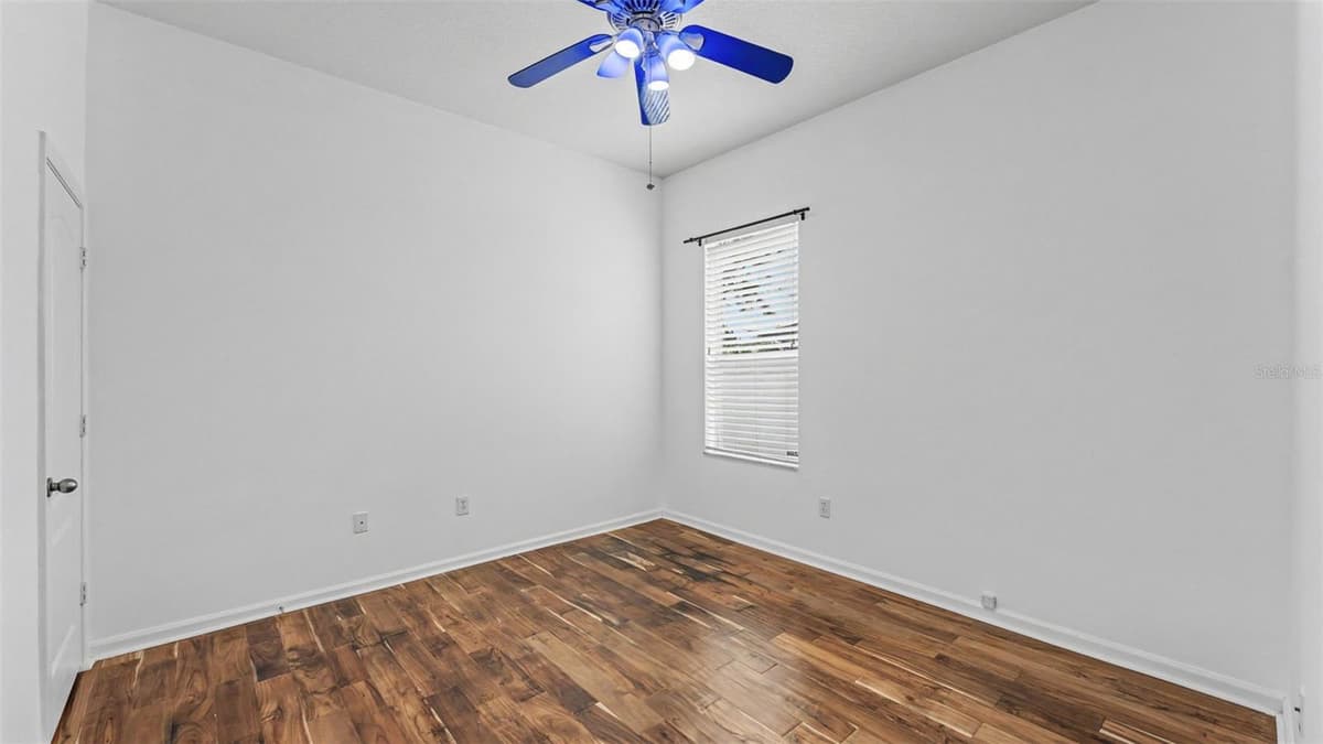 2041 HEARTLAND CIRCLE — photo 27 of 55