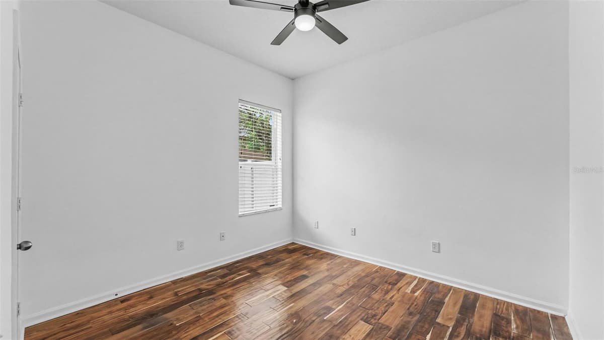 2041 HEARTLAND CIRCLE — photo 31 of 55